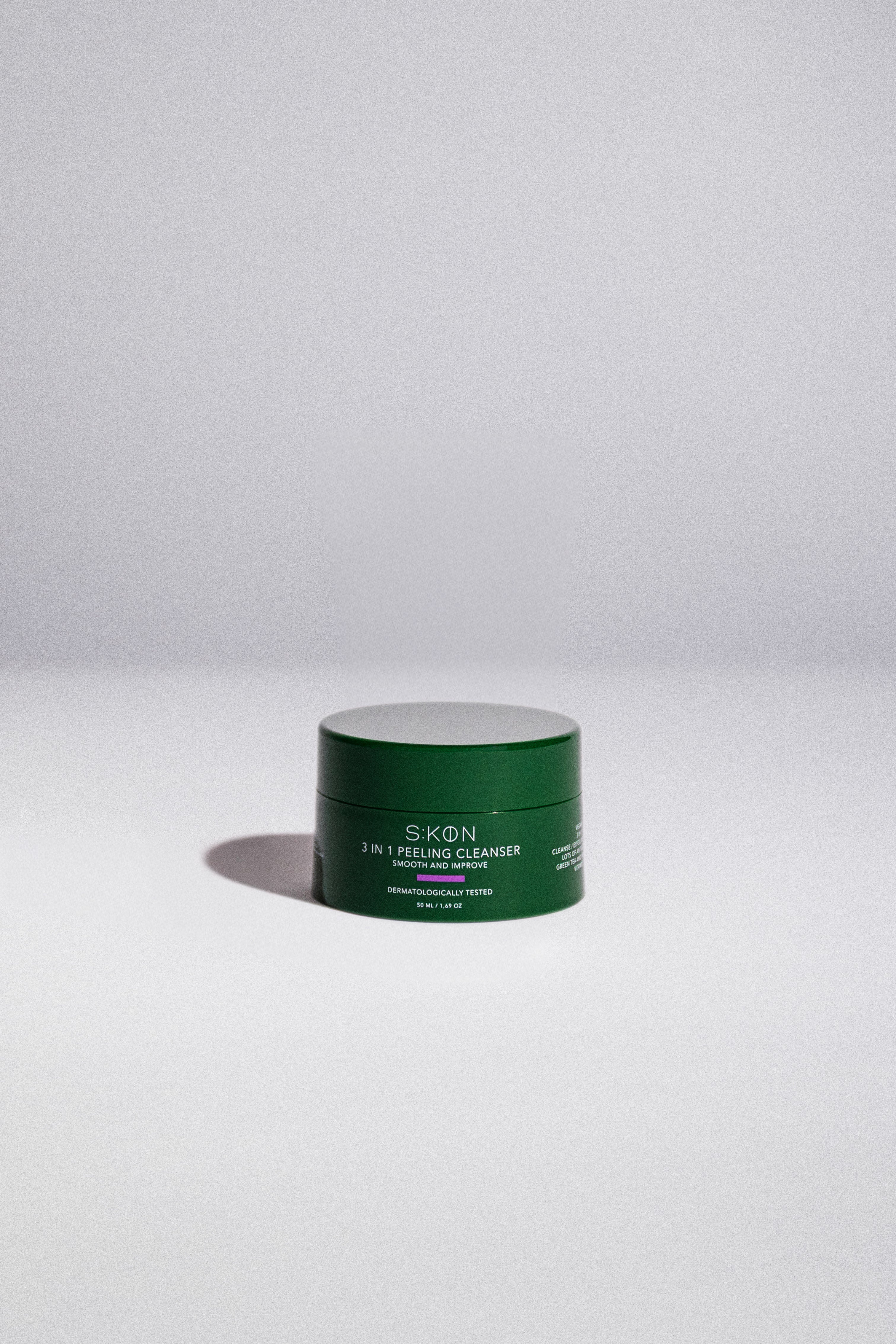 3 in 1 Peeling Cleanser