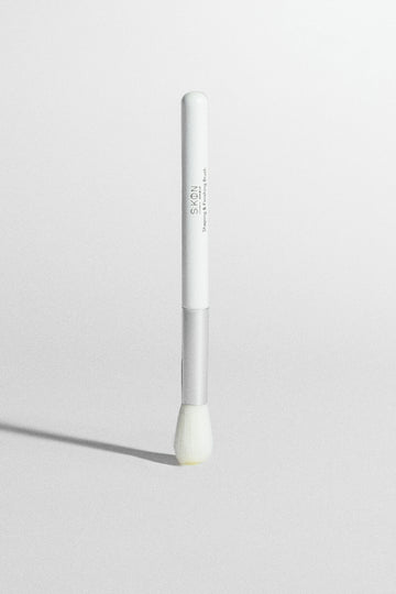 Makeup Brush Shaping & Finishing 002