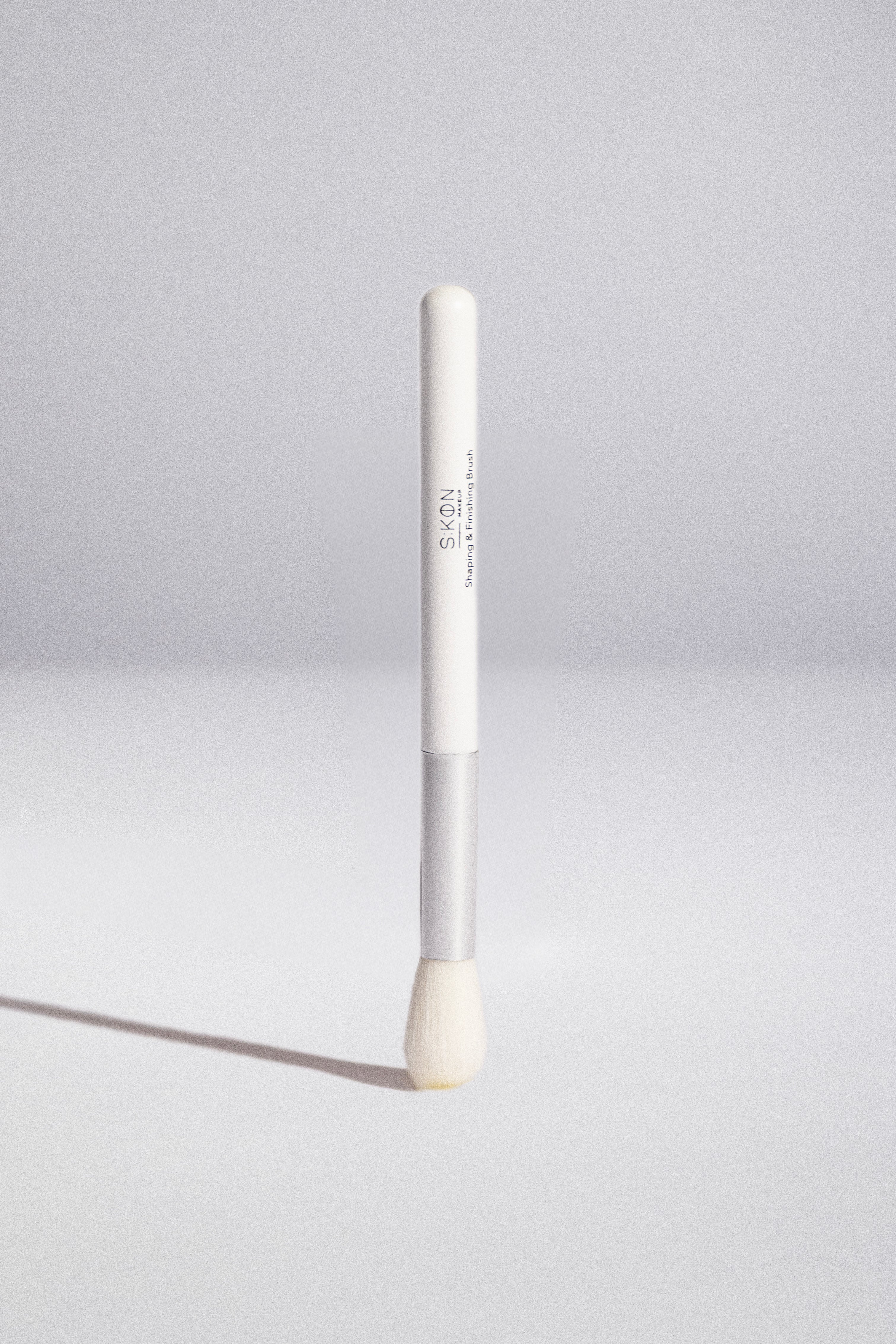 Makeup Brush Shaping & Finishing 002