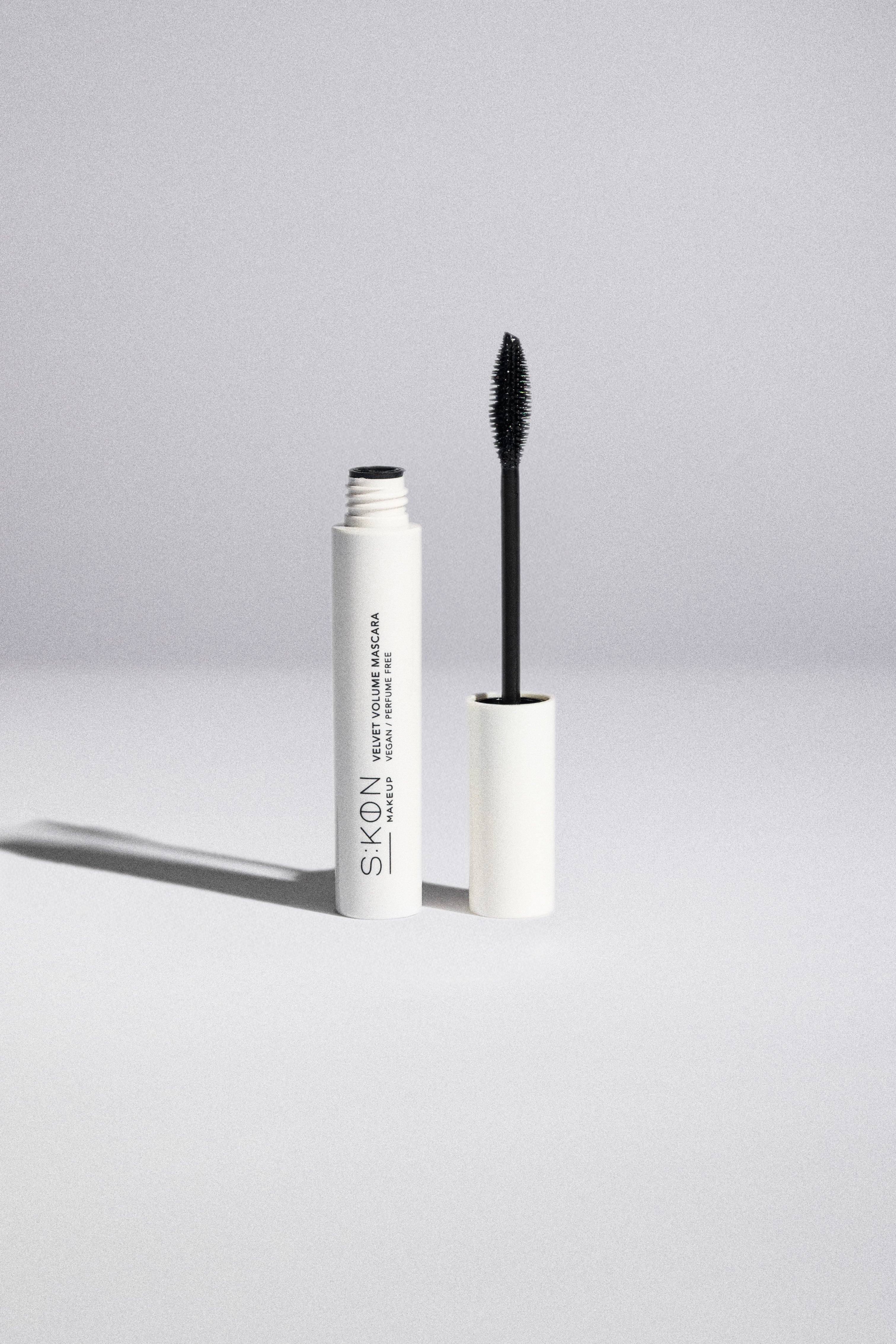 Velvet Volumen Mascara / 8ML