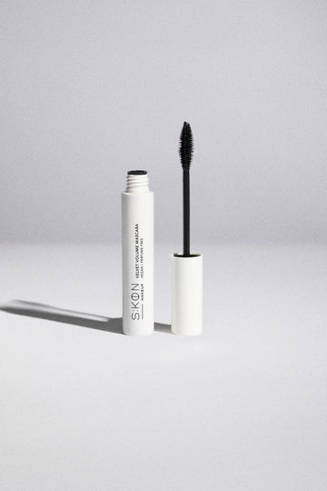 Velvet Volumen Mascara / 8ML